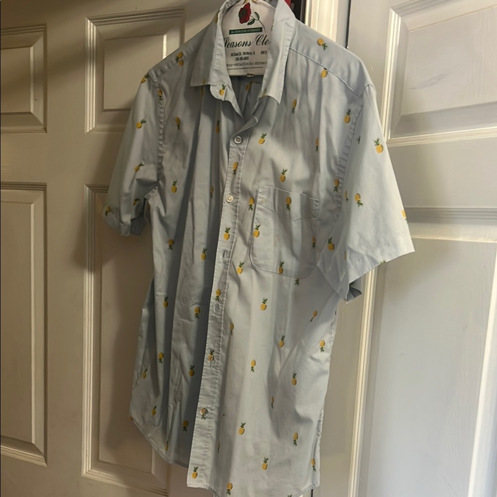 Old Navy Blue and Yellow Casual Button Down Shirt